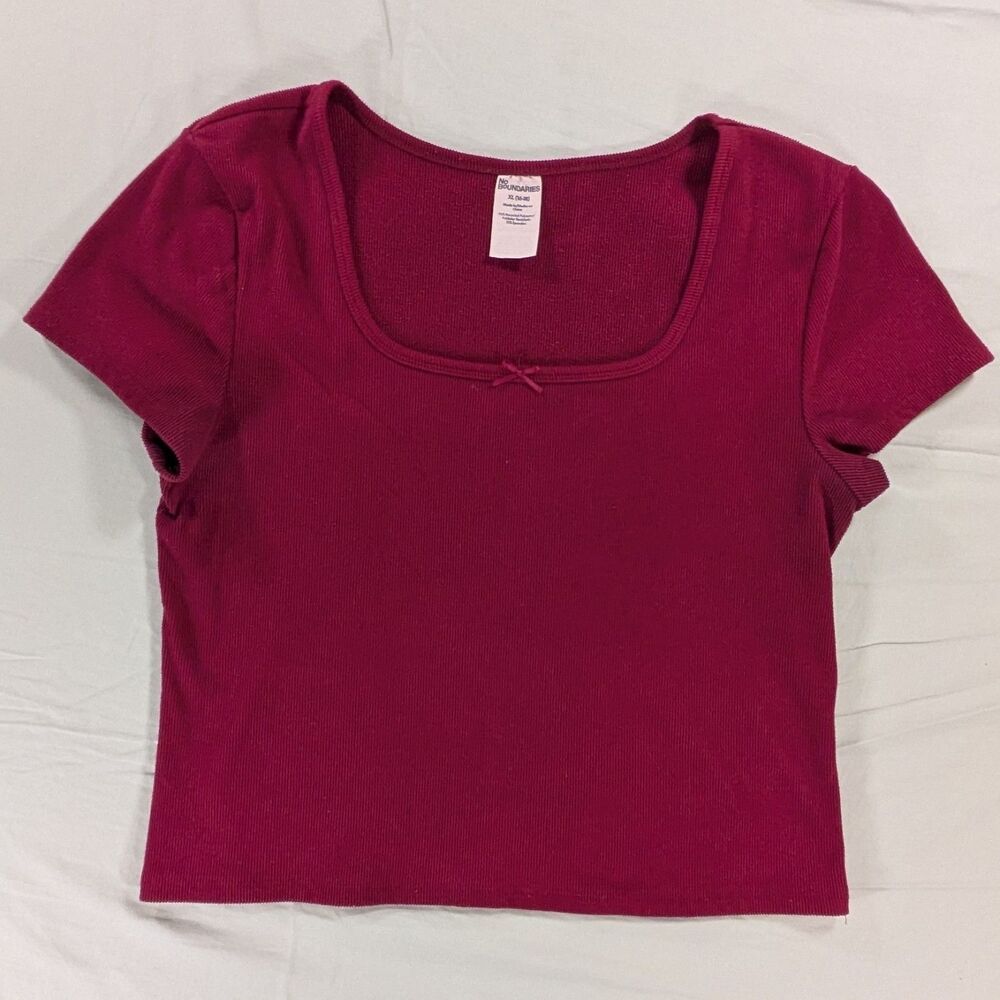 No Boundaries Womans Blouse Top Solid Red XL Polyester Blend Short Sleeve